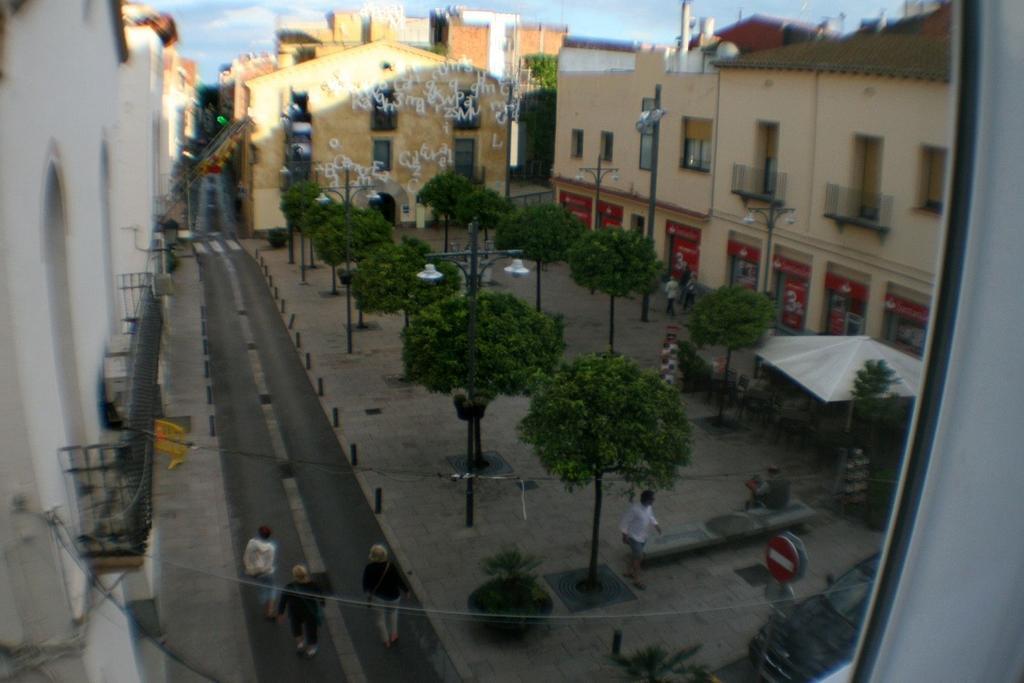Apartamentos Bcntourism Пинеда де Мар Екстериор снимка