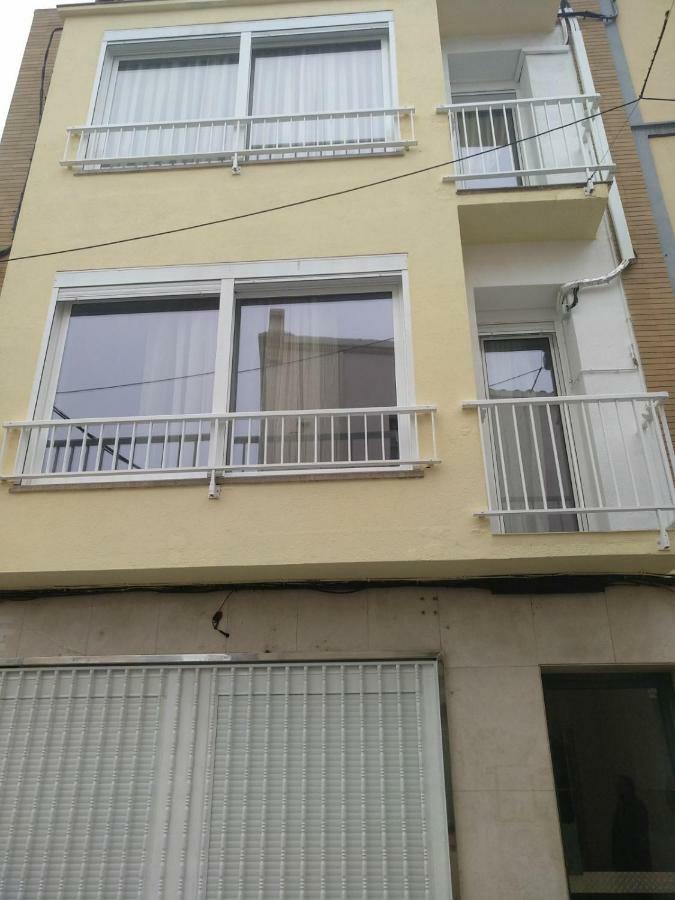 Apartamentos Bcntourism Пинеда де Мар Екстериор снимка